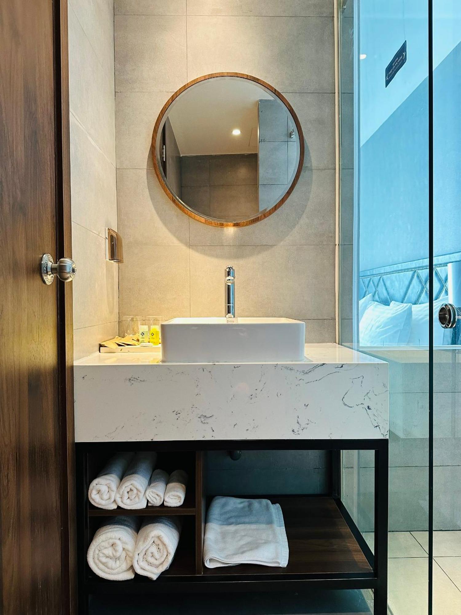 Appartamento The Cam Ranh Oceanview Esterno foto