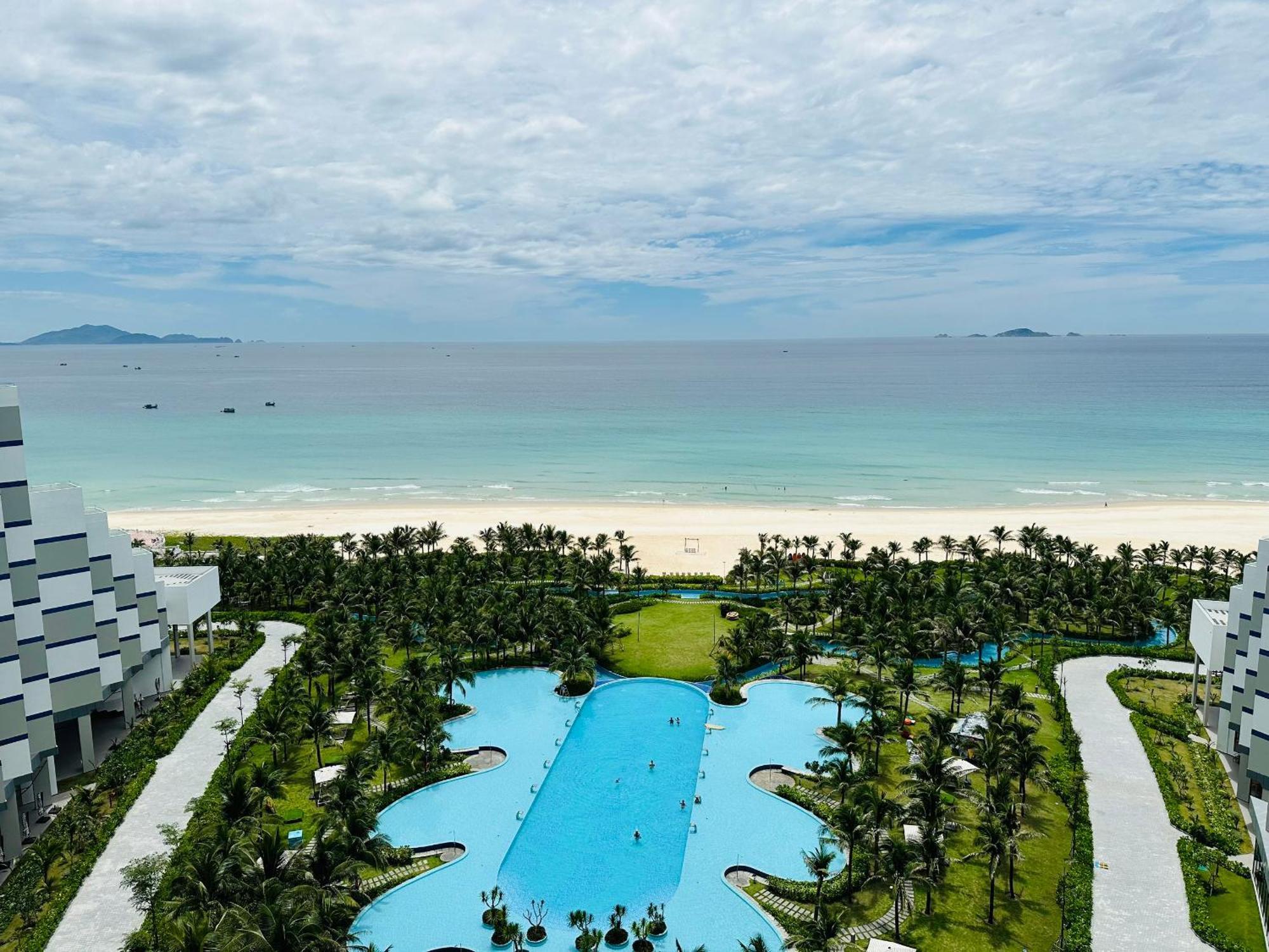 Appartamento The Cam Ranh Oceanview Esterno foto